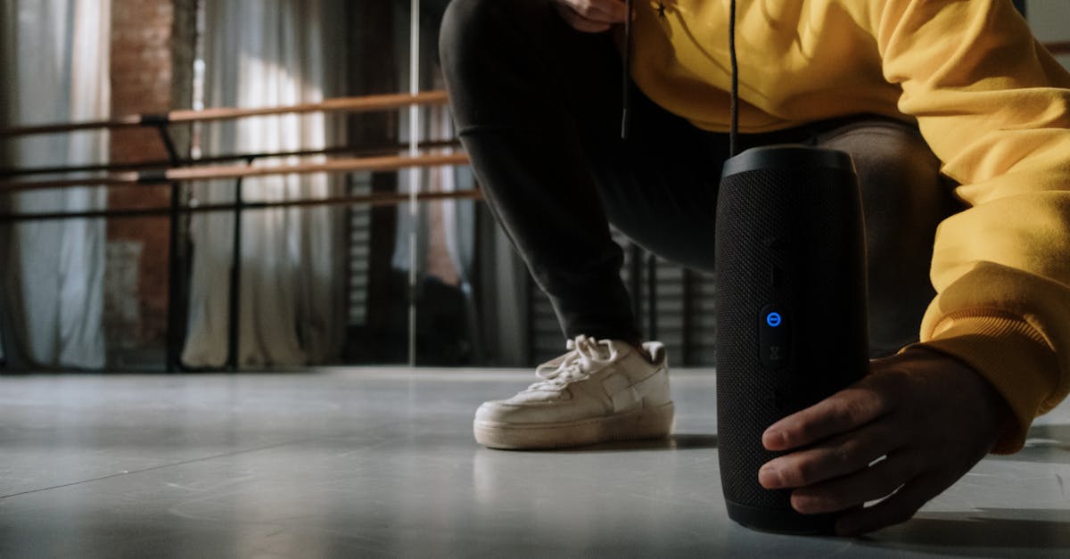 découvrez notre caméra sans fil d'intérieur avec détection de mouvement, idéale pour sécuriser votre maison. installation facile et alertes en temps réel pour une surveillance optimale.