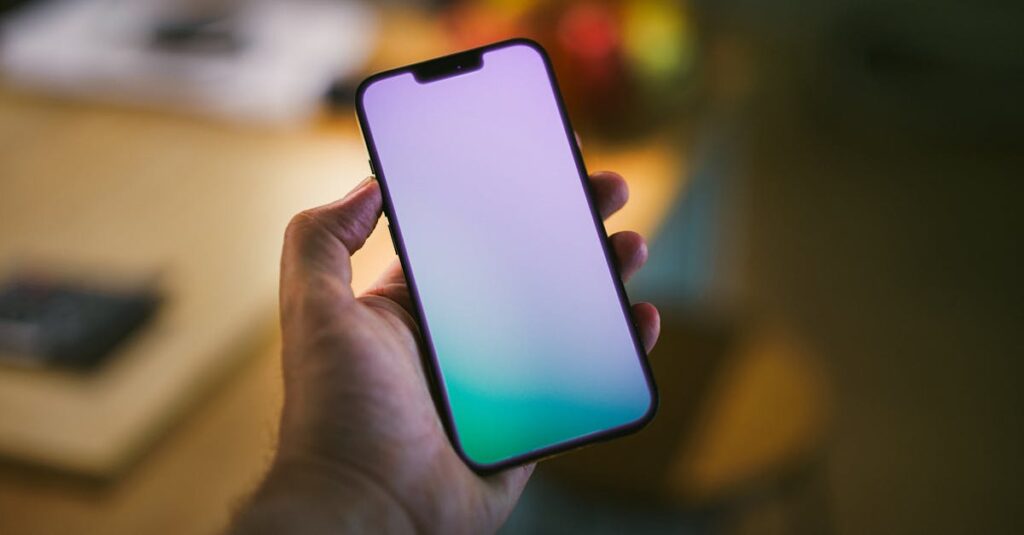 découvrez notre application de domotique facile à utiliser pour contrôler et automatiser votre maison en toute simplicité, où que vous soyez.