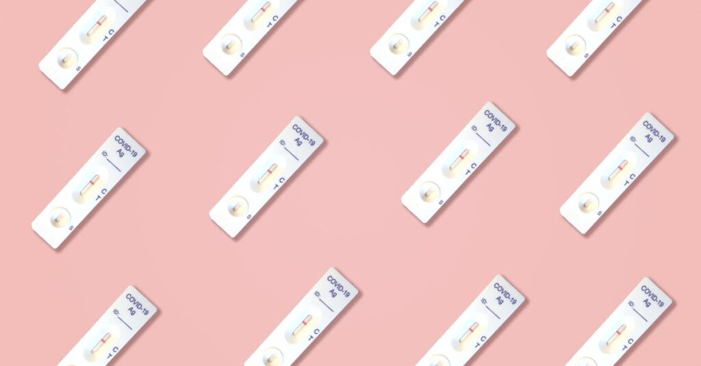 découvrez à quelle maison de poudlard vous appartenez grâce au test pottermore. analysez votre personnalité et trouvez votre place parmi gryffondor, serdaigle, poufsouffle ou serpentard.