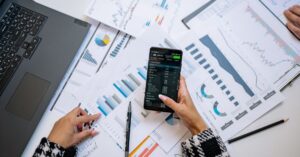 découvrez les stratégies efficaces de marketing digital pour augmenter votre visibilité en ligne, attirer plus de clients et booster votre chiffre d'affaires.